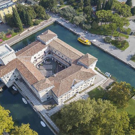 Appartamento Centro Storico Riva - Happy Rentals Bagian luar foto