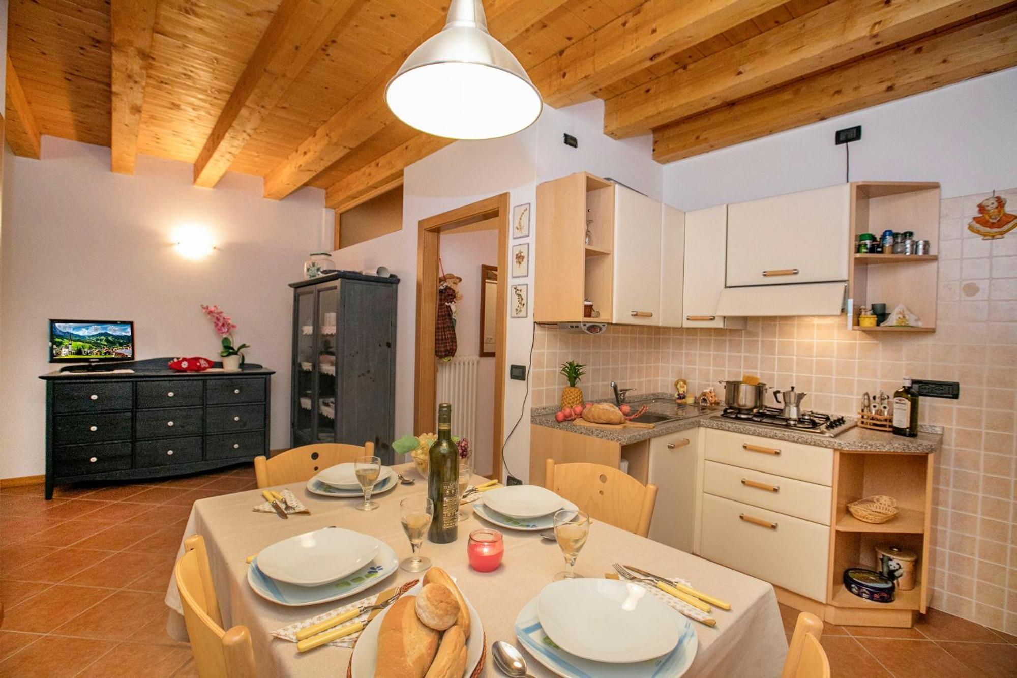 Appartamento Centro Storico Riva - Happy Rentals Bagian luar foto